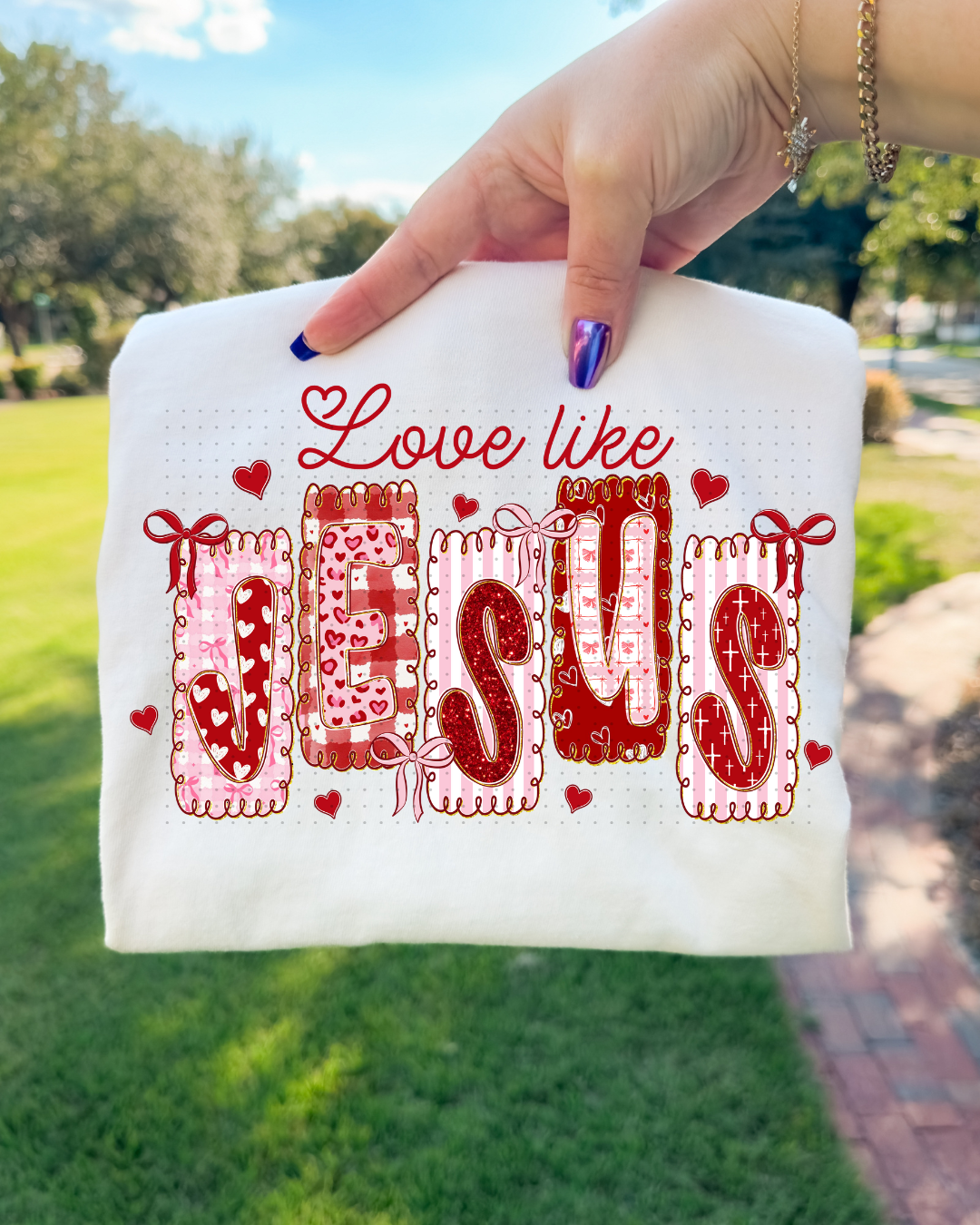 Love like Jesus Red